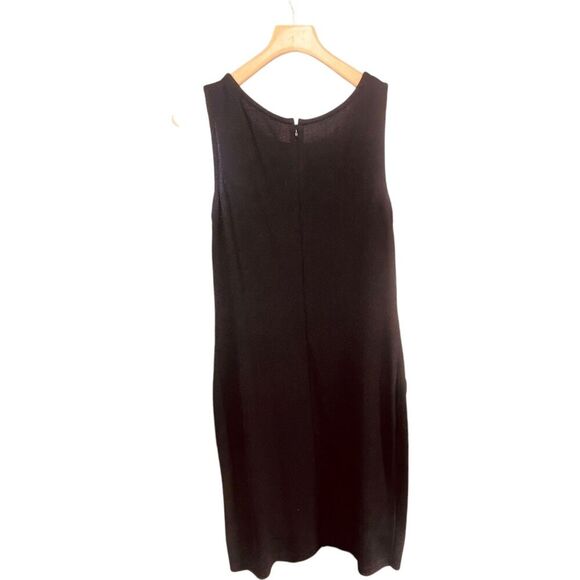 St. John Collection Textured Stretch Knit Sleeveless Dress - Picture 7 of 12